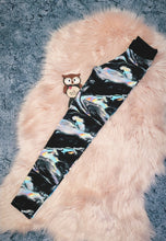 Load image into Gallery viewer, 9-10 Years Molecular Marble Future Leggings Black White Multicolour Pattern Fluid Ink Contemporary Childrens Clothing