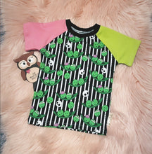 Load image into Gallery viewer, 12-18 Months Zompeas Two Tone Short Sleeve Tshirt Top Zombie Peas Black and White Stripe Contrast