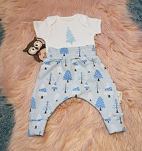 Load image into Gallery viewer, 0-3 Months Pale Blue Harems and Onesie Outfit Set Christmas Tree Frosty Winter Scene