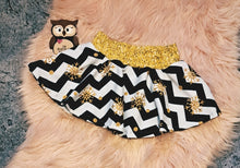 Load image into Gallery viewer, 2-3 Years Golden Glitter Snowflake Twirly Skirt Low Waist Chevron Black and White Christmas