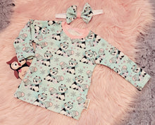 Load image into Gallery viewer, 6-12 Months Long Sleeve Top and Matching Elastic Headband Panda Snowball Xmas Frozen Frost

