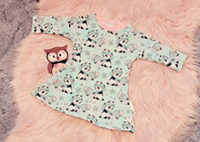 Load image into Gallery viewer, Newborn Long Sleeved Beach Tshirt Dress Frosty Blue Winter Panda Snowball
