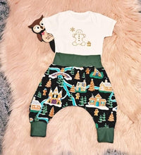 Load image into Gallery viewer, 0-3 Months Gingerbread Outfit Set Harems Bottoms
